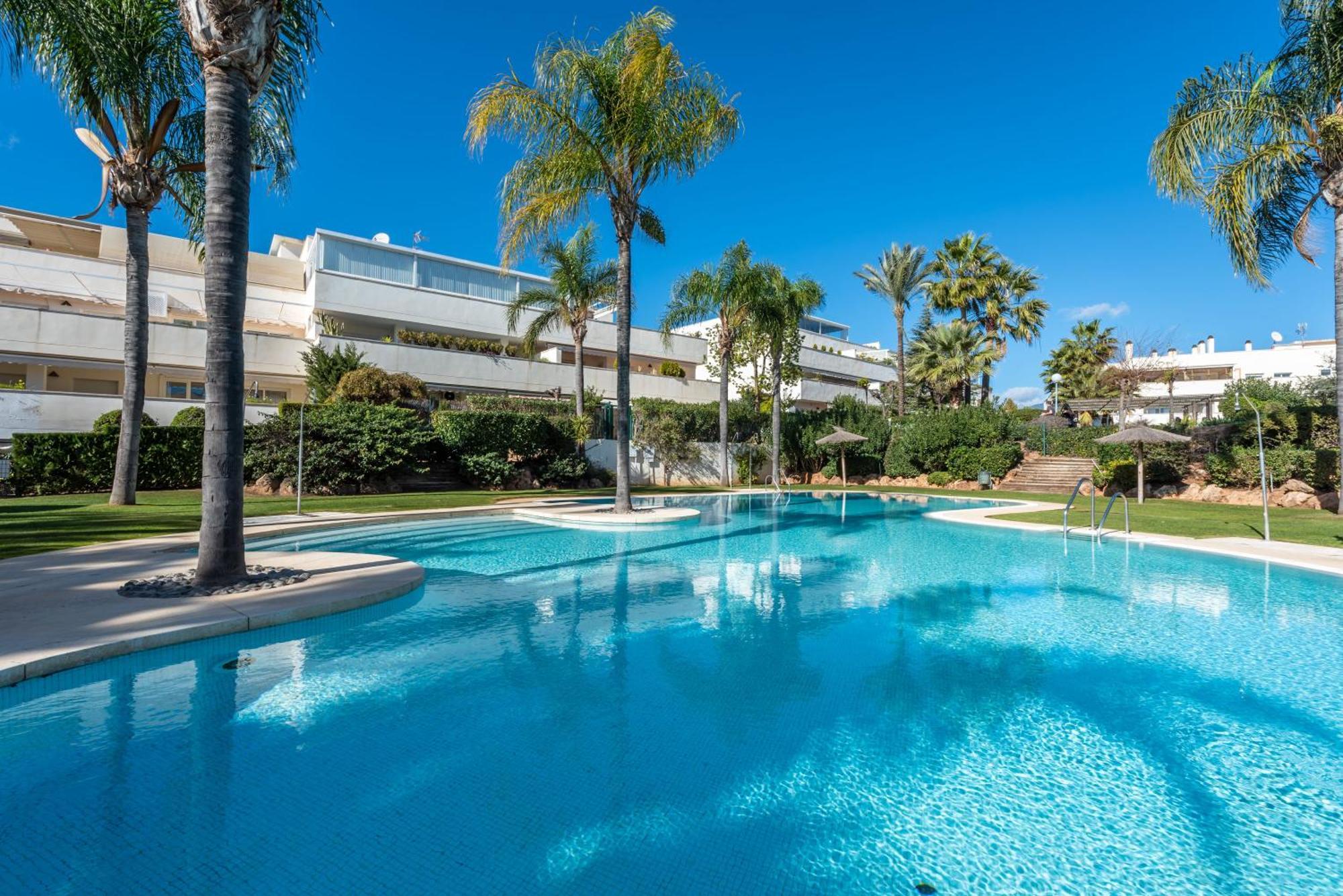 Altos De Banus V Marbella